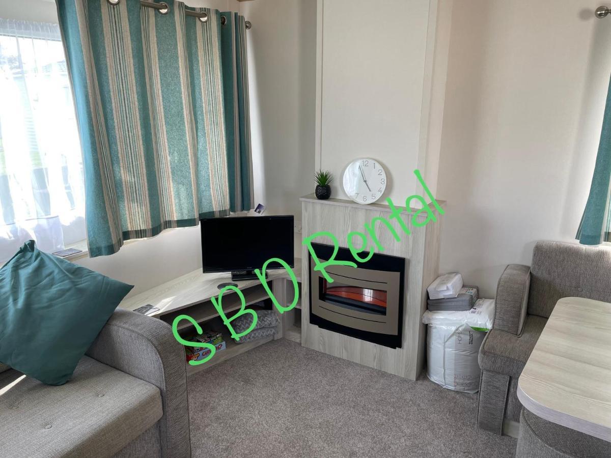 Summer Breeze Deluxe Caravan Rental Saint Osyth Eksteriør bilde
